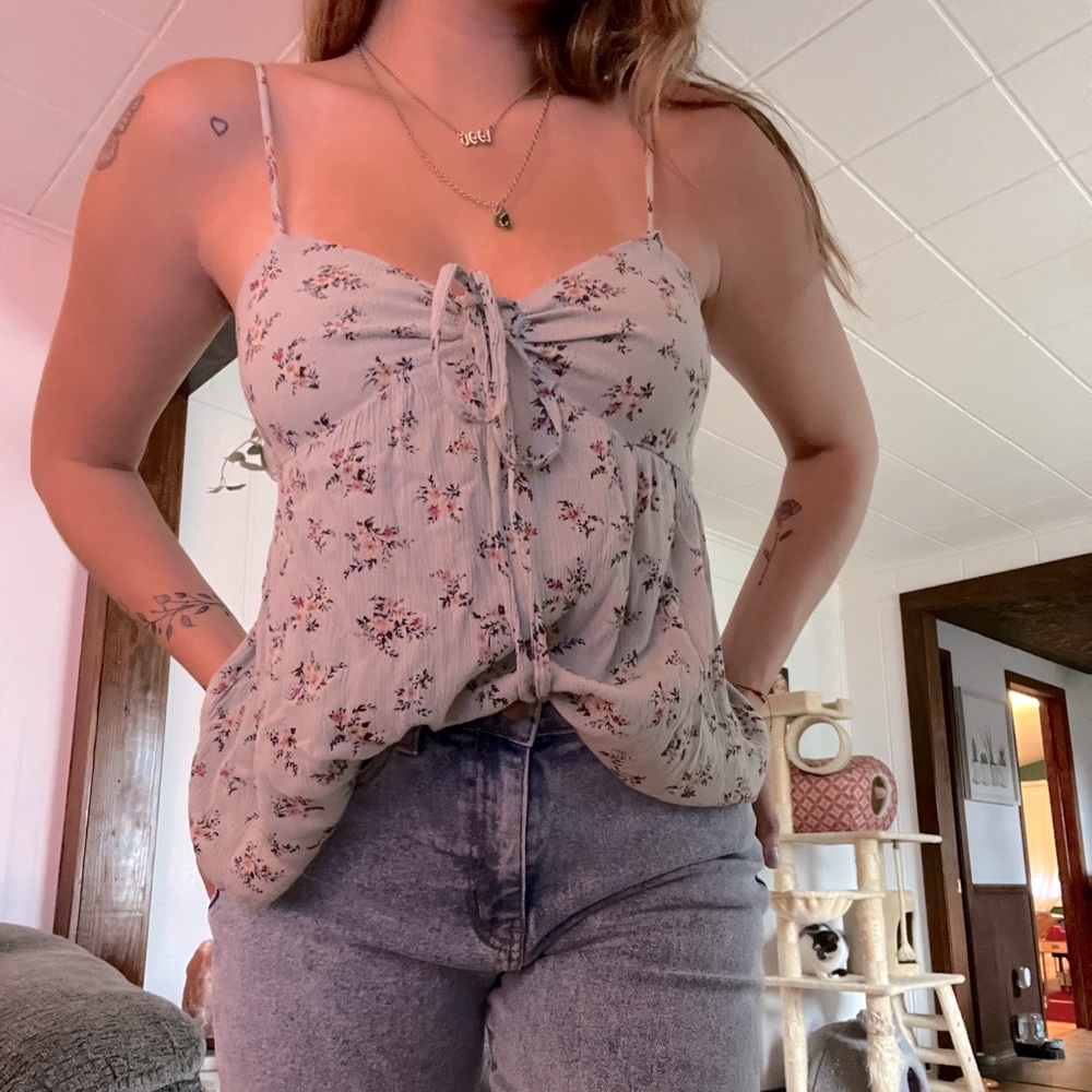 American eagle floral tank size small
